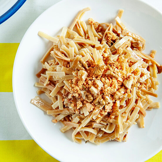 Pratik Cevizli Erişte