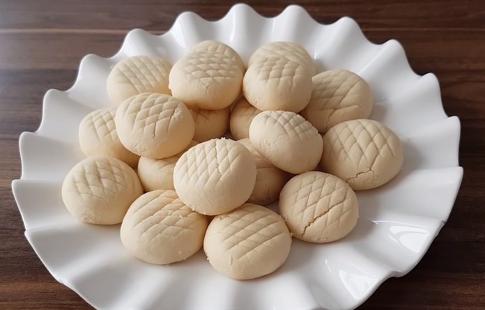 3 Malzemeli Pratik Kurabiye